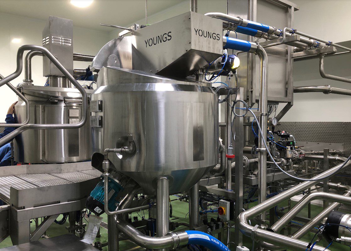 Beverage processing equipment